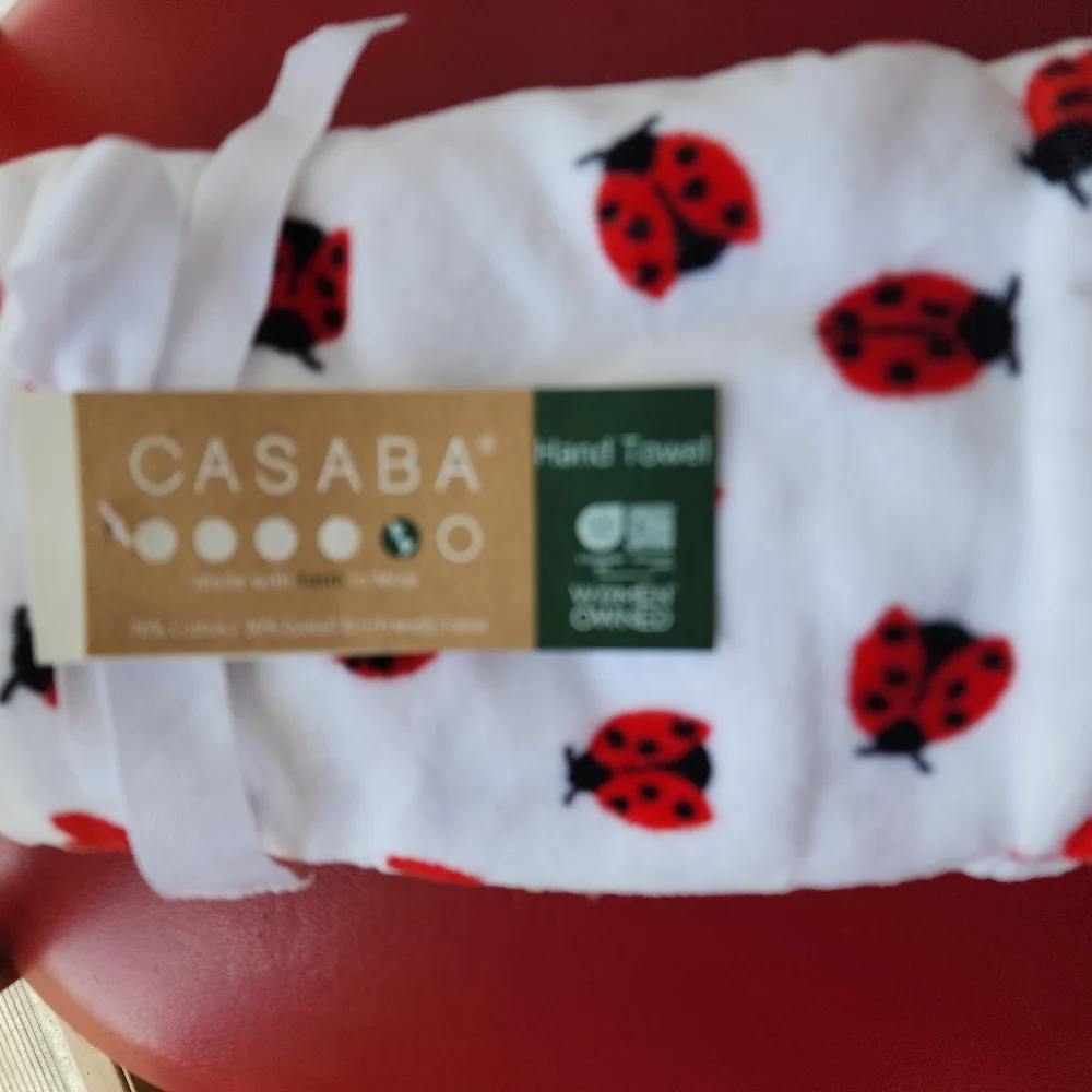 NWT Adorable 🐞 🐞 Ladybug Hand towels 2 pc.